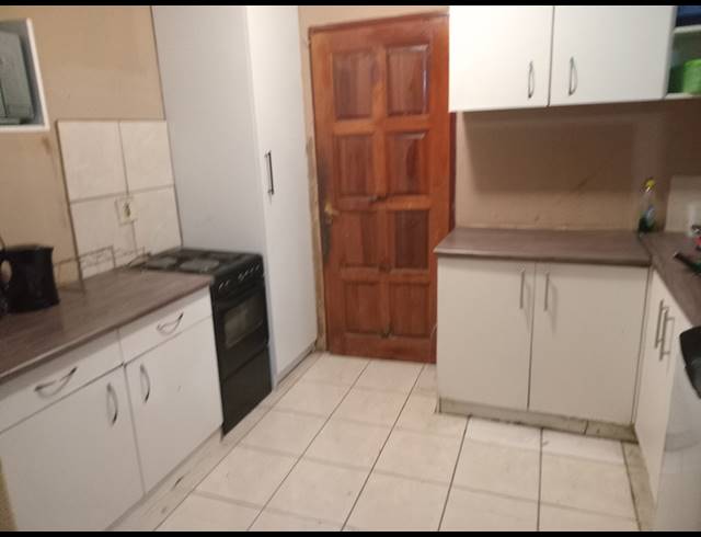 3 BEDROOM FREEHOLD FOR SALE IN COSMO CITY